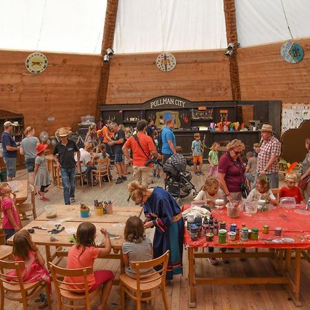 Pullman City Westernstadt Eging Bagian luar foto